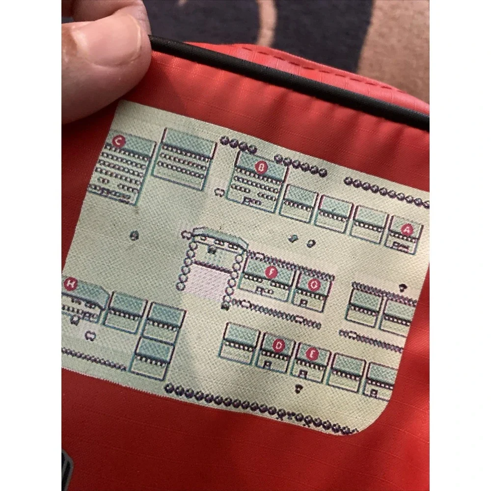 Gameboy Carrying Case Red Pokemon Zipper‎ Vintage Rare